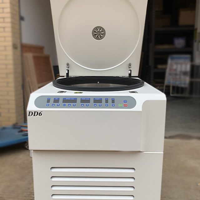 Centrifuga Da Tavolo 220 V – 4000 Giri/min, 6 Provette Da 20 Ml, Silenziosa E Robusta In ABS