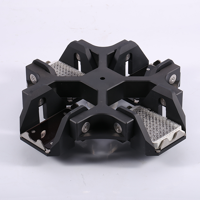 4&times;4&times;96well